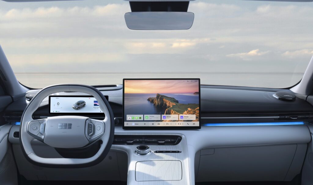 GEELY M AUTOMOCIÓN - E5 - SISTEMA FLYME AUTO