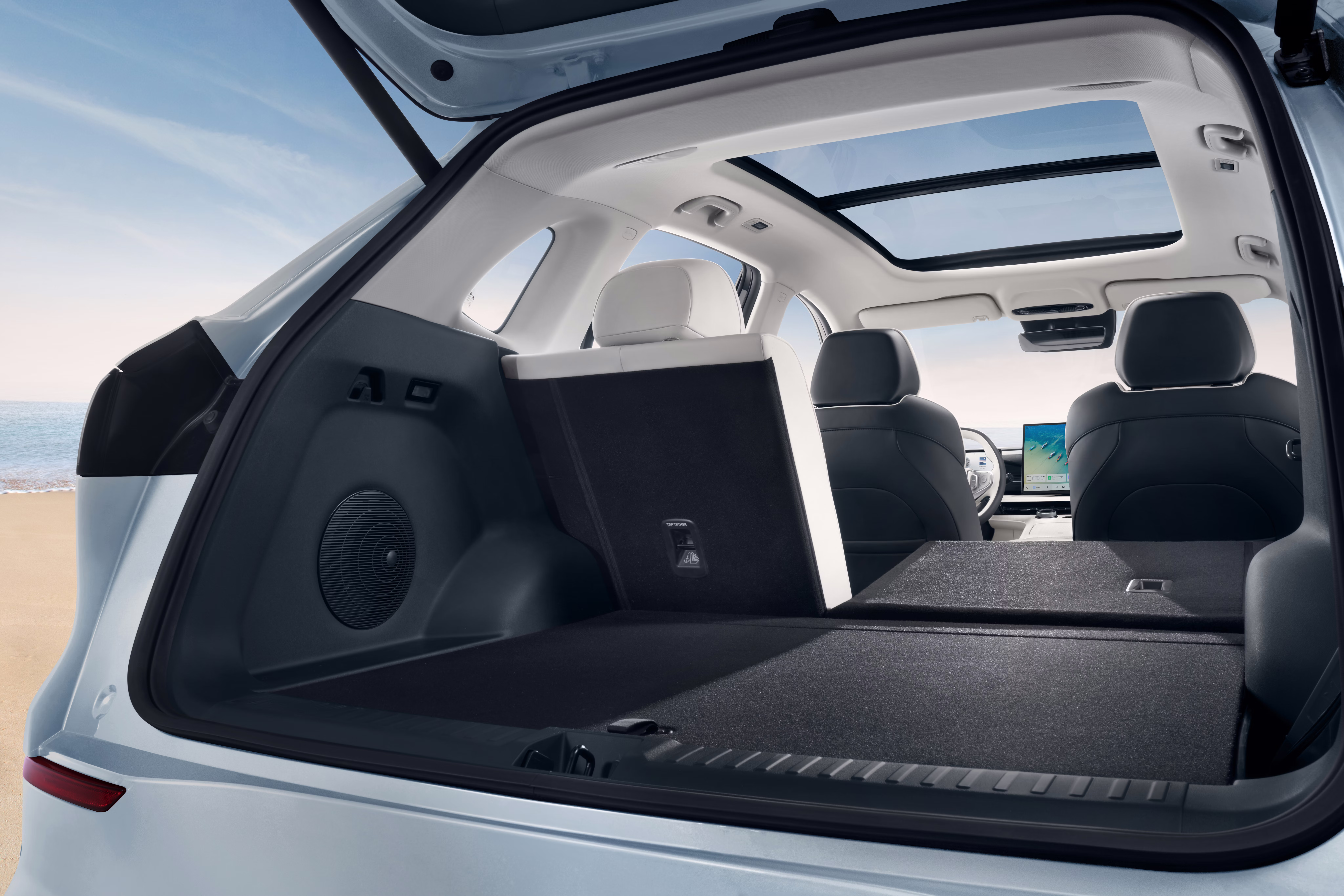 GEELY M AUTOMOCIÓN - E5 - ESPACIOS PENSADOS PARA TI