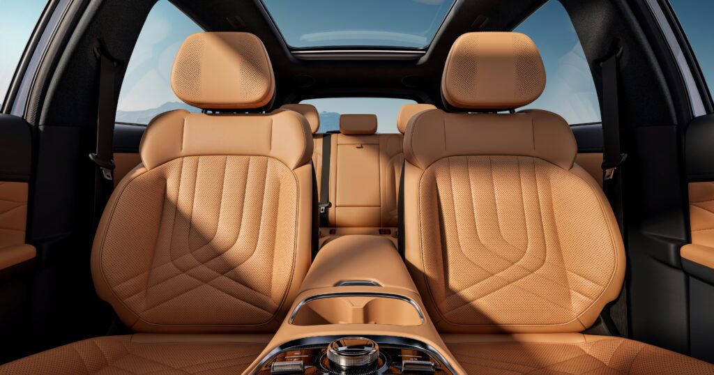 GEELY M AUTOMOCIÓN - EM-i - MATERIALES DE PRIMERA CALIDAD