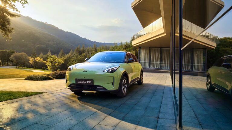 GEELY M AUTOMOCIÓN - E2 EXTRA AUTONOMIA